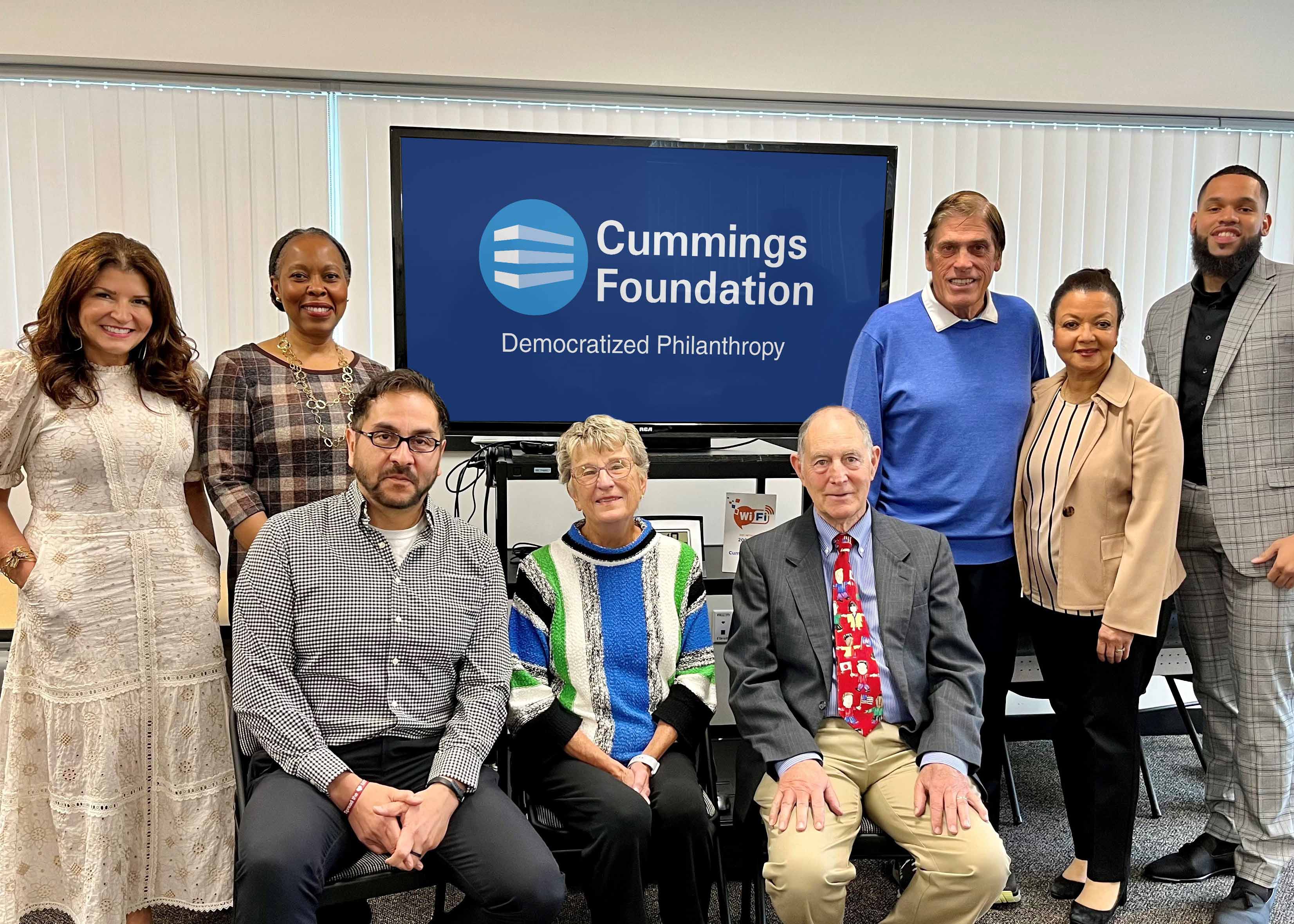 Cummings Foundation volunteers